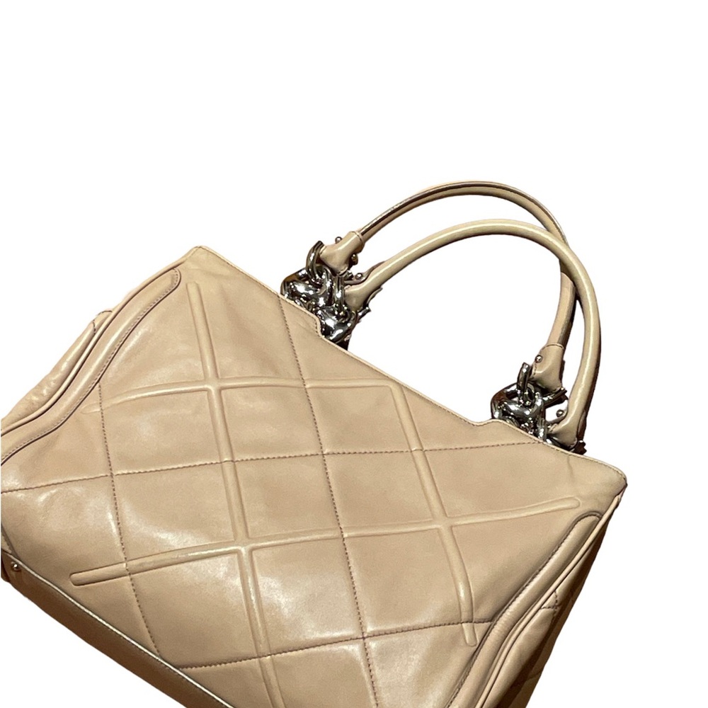 SALVATORE FERRAGAMO Bag!!